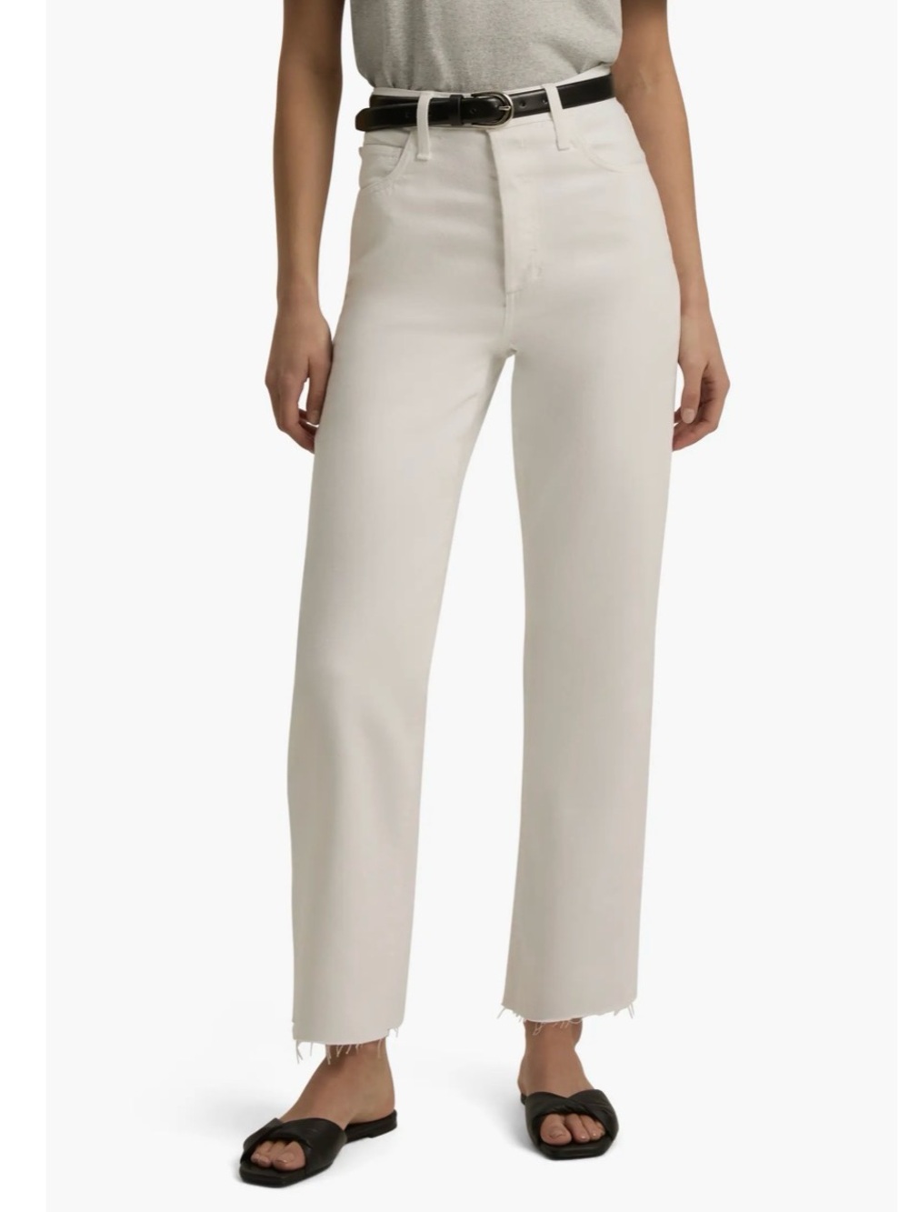 The Otto Super High Waist Boyfriend Jeans
Favorite Daughter
White
Size 26